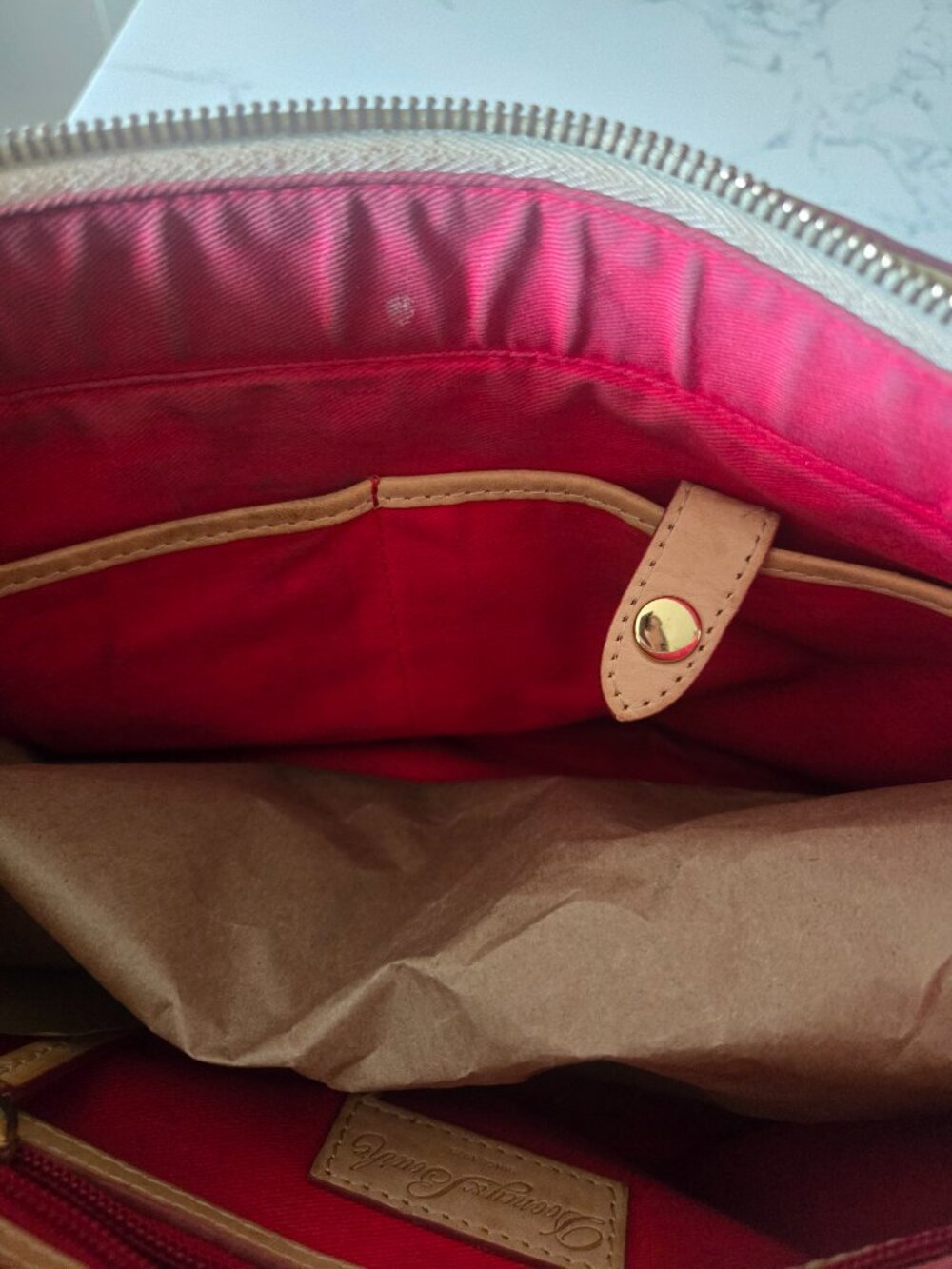 DOONEY & BOURKE - Picture 12 of 16